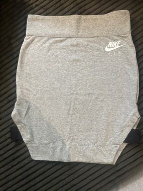 Nike Gray women’s ' Athletic Skirt with Logo size S